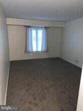 1025 N Madison St-Unit -208 in Wilmington, DE - Building Photo - Building Photo
