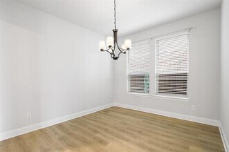 3205 Heathrow Rd in Mesquite, TX - Building Photo - Building Photo