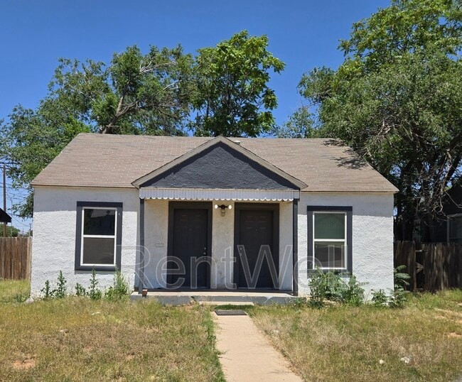 property at 2116 20th St