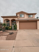 5428 Colin Powell Ave in El Paso, TX - Building Photo