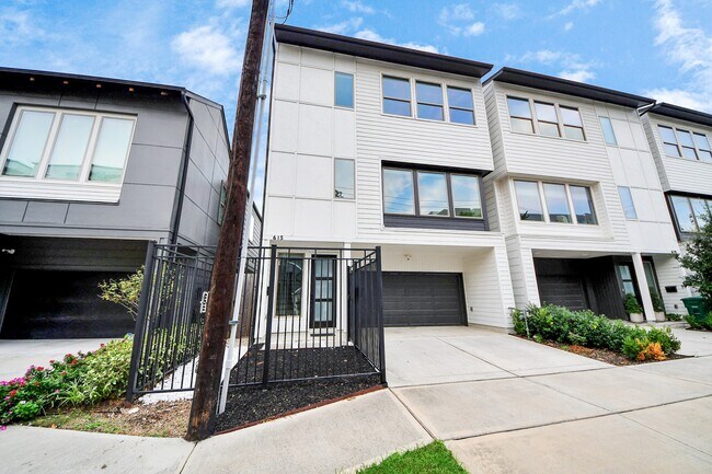 615 Oakley St in Houston, TX - Building Photo - Building Photo