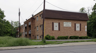 Tamara Lee Apartments