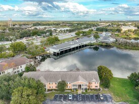 185 N Pearl Lake Causeway in Altamonte Springs, FL - Building Photo