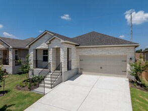 Turner's Crossing in Austin, TX - Building Photo - Building Photo