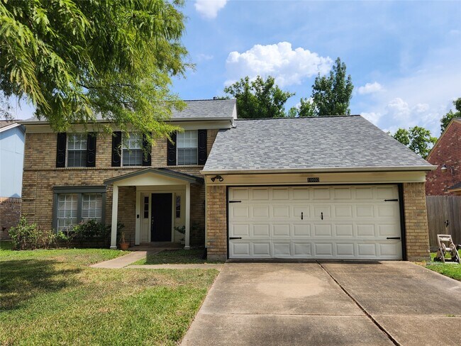 10607 Horseshoe Bend Dr in Houston, TX - Building Photo - Building Photo
