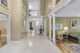 91 Dogwood Ln in Stamford, CT - Building Photo - Building Photo