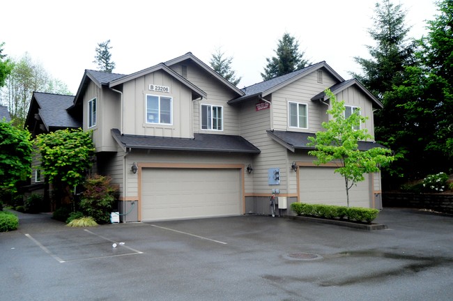 Fitzgerald Townhomes in Bothell, WA - Building Photo - Building Photo