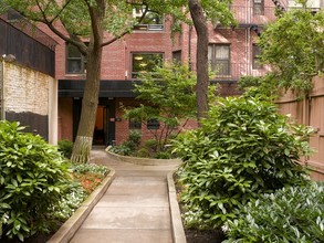 Stonehenge Gardens in New York, NY - Building Photo - Building Photo