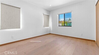 514 W Washington Blvd in Pasadena, CA - Building Photo - Building Photo