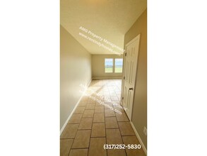 3305 Black Forest Ln in Indianapolis, IN - Building Photo - Building Photo