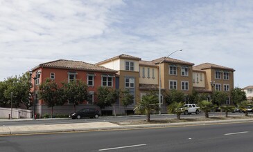 Mission Gateway in Union City, CA - Building Photo - Building Photo