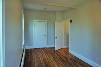 116 Willow St, Unit 4 in Cambridge, MA - Building Photo - Building Photo