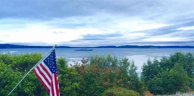 property at 1505 Mukilteo Ln