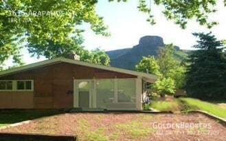 1615 Arapahoe St in Golden, CO - Building Photo