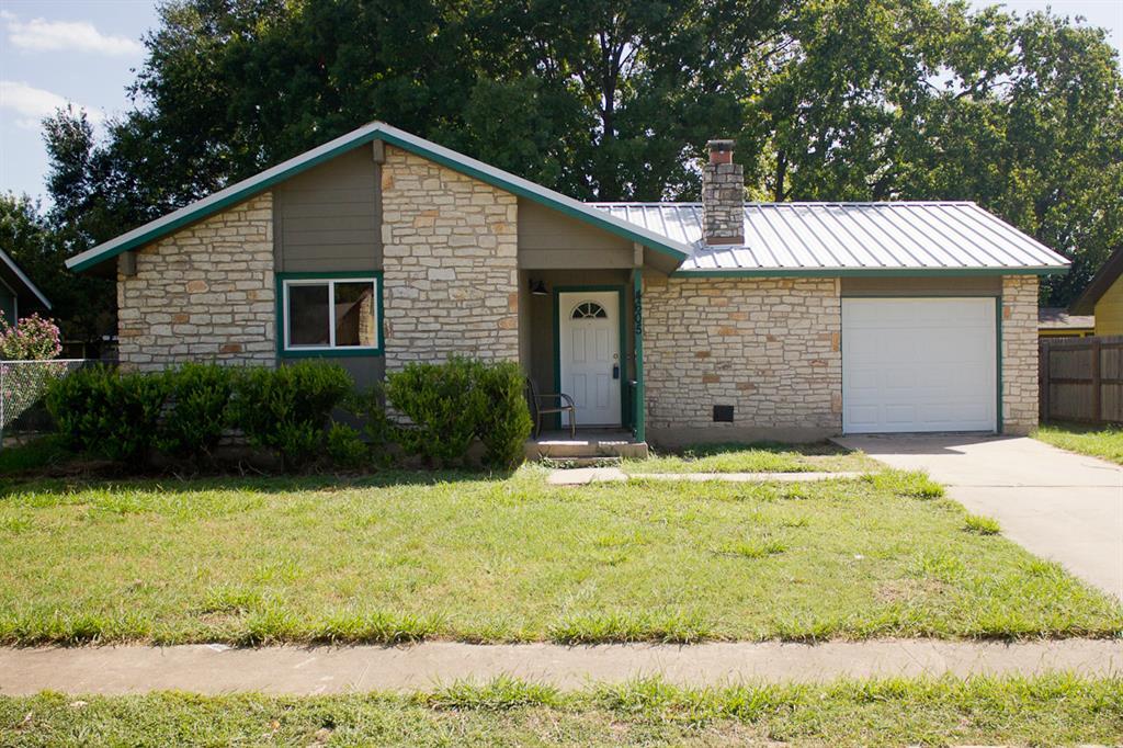 4605 Button Bend Rd in Austin, TX - Building Photo