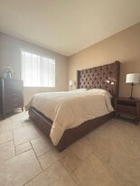 1905 Crossroads St in Chula Vista, CA - Building Photo