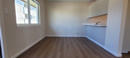 1830 10th Ave in Oakland, CA - Building Photo - Building Photo