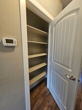 504-508 Gray Ct in Central Point, OR - Building Photo - Building Photo