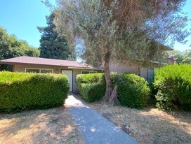 1766 Conestoga Dr, Unit A