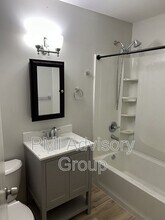 2513 SW Mission Ave in Topeka, KS - Building Photo - Building Photo