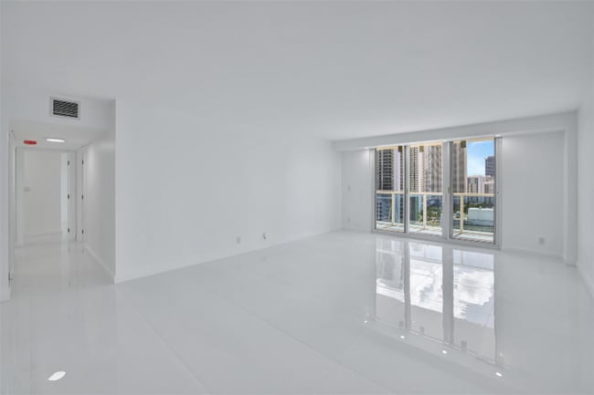 3800 S Ocean Dr in Hollywood, FL - Building Photo - Building Photo