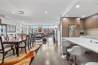 150 Dorchester Ave, Unit 510 in Boston, MA - Building Photo - Building Photo