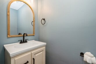 3 Birch Ln in Eatontown, NJ - Building Photo - Building Photo