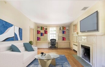 5540 30th St NW in Washington, DC - Foto de edificio - Building Photo