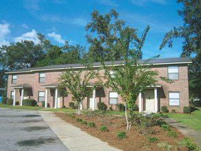 Greenbriar Townhomes in Theodore, AL - Building Photo - Building Photo