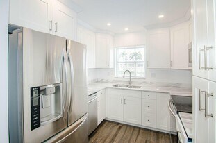 2630 Emory Dr W in West Palm Beach, FL - Building Photo