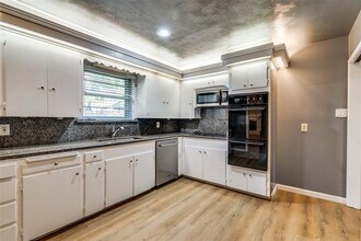 1703 Raydon Dr in Arlington, TX - Building Photo - Building Photo