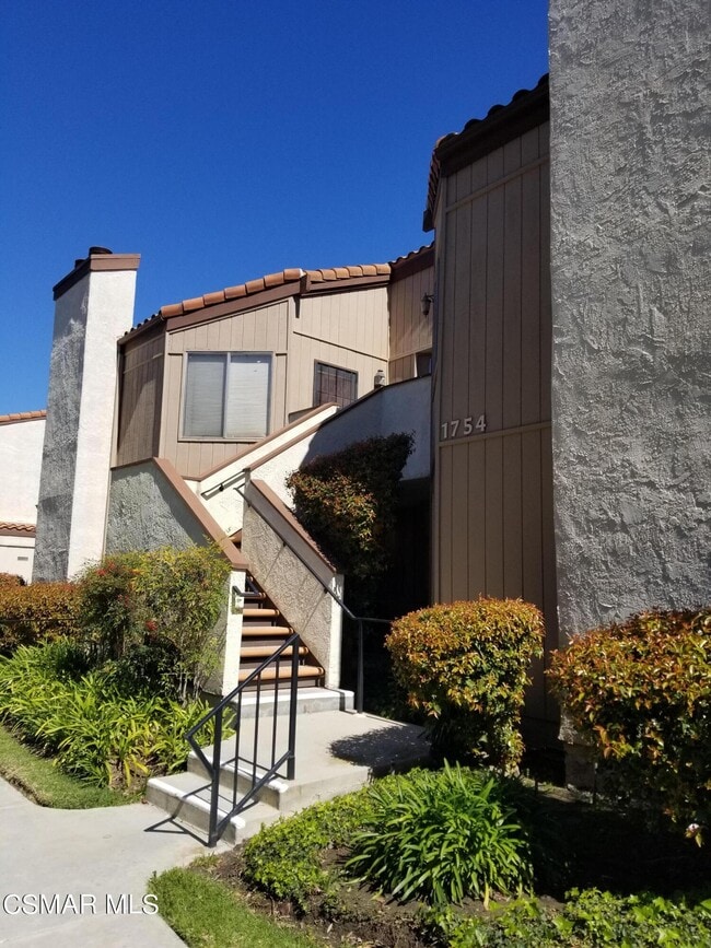 property at 1754 Sinaloa Rd