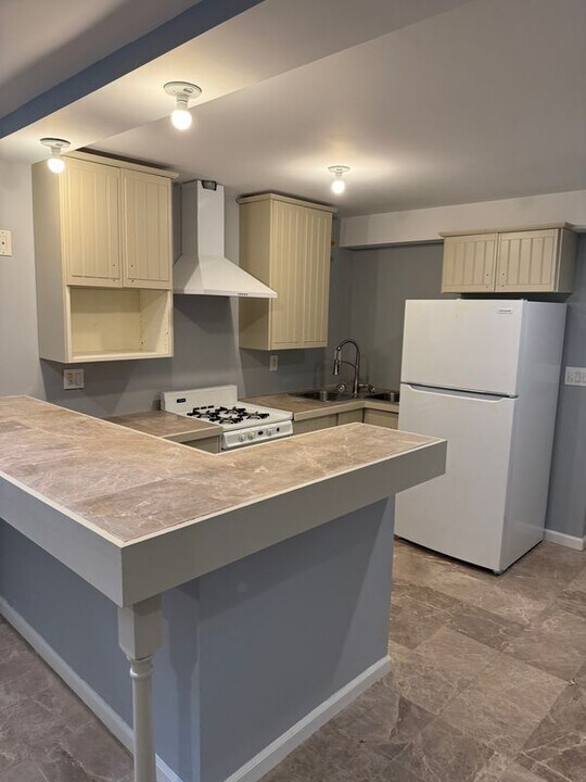 22 Catherine St in Nyack, NY - Building Photo