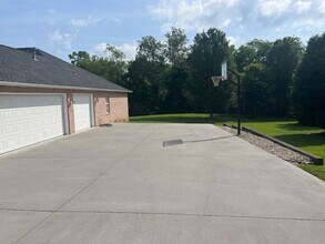 2066 James Rd in Sevierville, TN - Building Photo - Building Photo