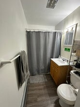 516 Kendall Ave S, Unit 1 in Thief River Falls, MN - Building Photo - Building Photo