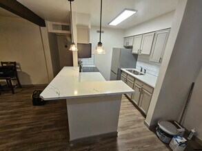 3643 S Sheridan Blvd, Unit 8 in Denver, CO - Building Photo - Building Photo
