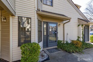 2301 Bayhead Dr in Sayreville, NJ - Building Photo