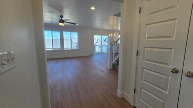 668 Boseman Dr in Saratoga Springs, UT - Building Photo - Building Photo