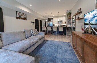 85 Everett St in Boston, MA - Building Photo - Building Photo