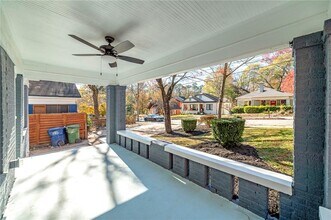 944 Woodland Ave SE in Atlanta, GA - Building Photo - Building Photo