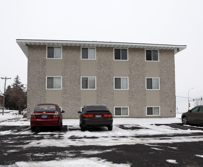 Parkside Apartments in Norwood Young America, MN - Building Photo - Building Photo