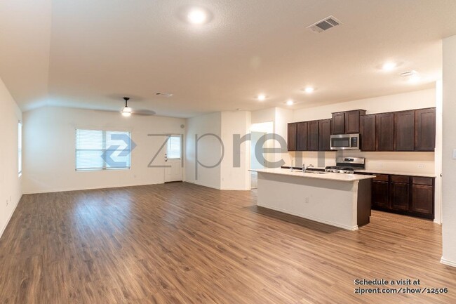 21417 Bird Wing Dr in Pflugerville, TX - Building Photo - Building Photo