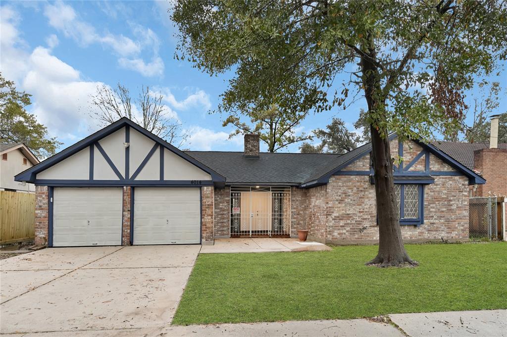 4014 R V Mayfield Dr in Houston, TX - Building Photo