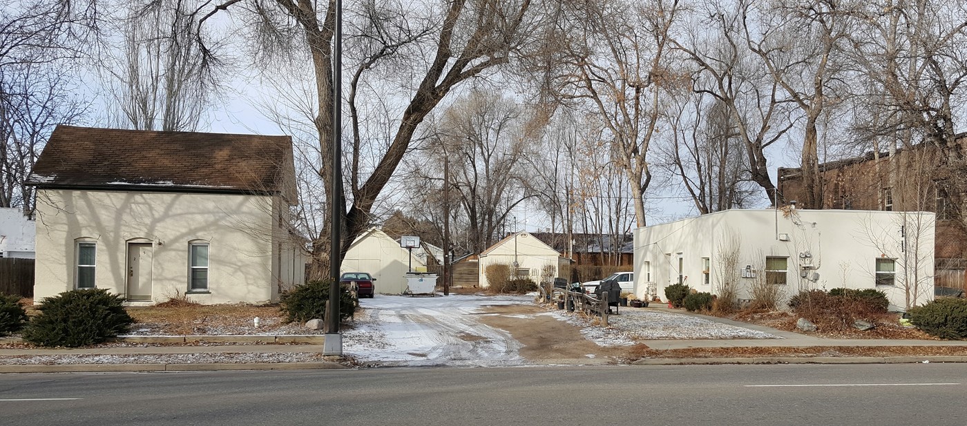 207 S Lincoln Ave in Loveland, CO - Building Photo