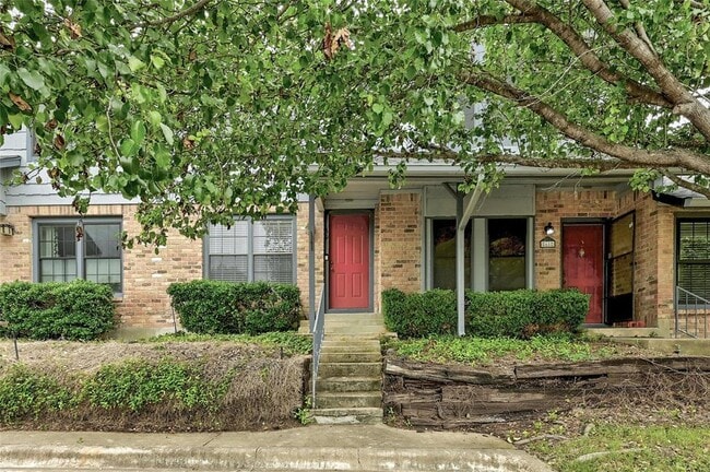 1411 Gracy Farms Ln in Austin, TX - Building Photo - Building Photo