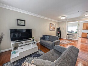 110 Cahill Dr in Alexandria, VA - Building Photo - Building Photo