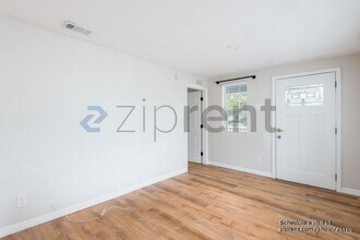 909 E 28th Ave in Tampa, FL - Building Photo - Building Photo