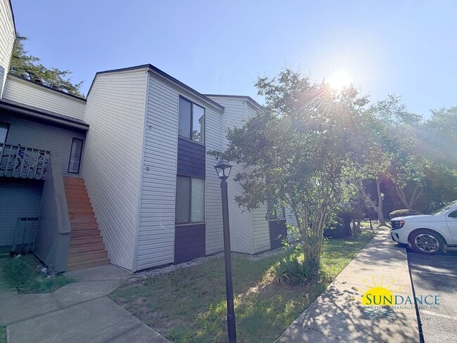 property at 128 Elm Ave SE