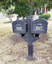 6525 Blossomwood Cir NE in Canton, OH - Foto de edificio - Building Photo