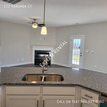 172 Hanover Ct in Clayton, NC - Building Photo - Building Photo
